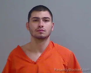 Mugshot of GERARDO SOLIS booked in Hidalgo County, Texas on April 9, 2026