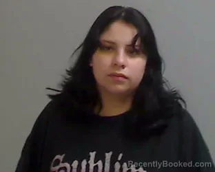 Mugshot of ELIZABETH MUNOZ booked in Hidalgo County, Texas on April 11, 2026