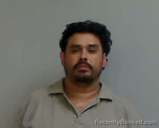 Mugshot of JOAQUIN ELEAZAR BENITEZ booked in Hidalgo County, Texas on April 13, 2026