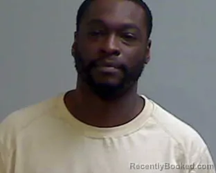 Mugshot of JALEN CORNEALIUS HEATH booked in Hidalgo County, Texas on April 14, 2026