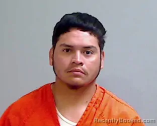 Mugshot of VICTOR MANUEL PEREZ booked in Hidalgo County, Texas on April 15, 2026