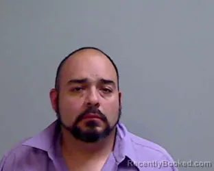 Mugshot of Francisco Roberto Lara booked in Hidalgo County, Texas on April 15, 2026