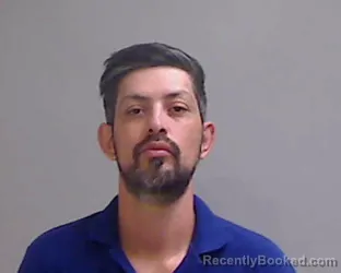 Mugshot of ERICK DANIEL MARTINEZ booked in Hidalgo County, Texas on April 15, 2026