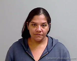 Mugshot of DARLENE HERNANDEZ FLORES booked in Hidalgo County, Texas on April 16, 2026