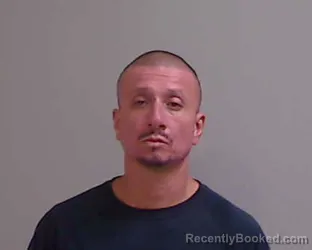 Mugshot of JOE ALBERT MUNOZ booked in Hidalgo County, Texas on May 21, 2026