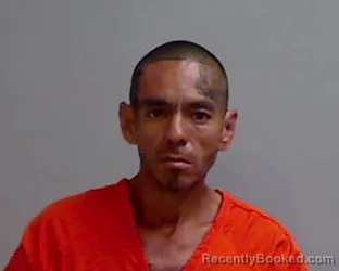 Mugshot of ROBERTO ABUNDIS RIOS booked in Hidalgo County, Texas on May 22, 2026