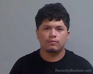 Mugshot of ANDREW AZAEL VARGAS booked in Hidalgo County, Texas on May 29, 2026
