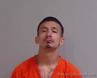 Mugshot of JONATHAN CARLOS HARRIS VALDEZ booked in Hidalgo County, Texas on May 31, 2026