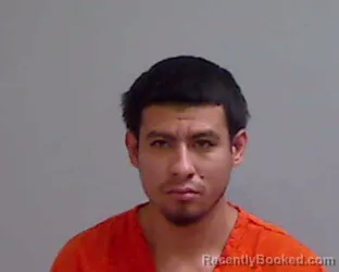 Mugshot of JEREMY ELEAZAR ESTRADA booked in Hidalgo County, Texas on June 5, 2026