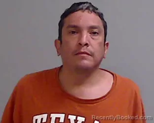 Mugshot of EFREN JR CRUZ booked in Hidalgo County, Texas on June 10, 2026