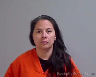 Mugshot of STEPHANIE MARIE MUNOZ booked in Hidalgo County, Texas on June 10, 2026