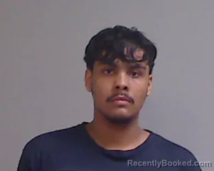 Mugshot of JEZAIE LUIS GONZALEZ booked in Hidalgo County, Texas on July 7, 2026