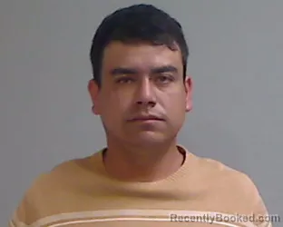 Mugshot of Johnny Gabriel Lopez Perez booked in Hidalgo County, Texas on August 26, 2026