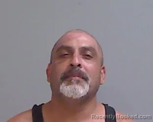 Mugshot of Lino De La Torre Hernandez