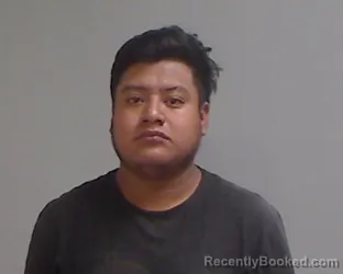 Mugshot of Edgar Rigoberto Molohua booked in Hidalgo County, Texas on September 4, 2026