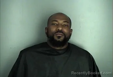 Mugshot of DAMARCUS TYRELL WARREN booked in Greenwood County, South Carolina on June 3, 2026