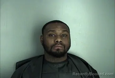Mugshot of SHAQUILLE DEVON TURNER