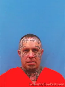 Mugshot of Robert E Lackey