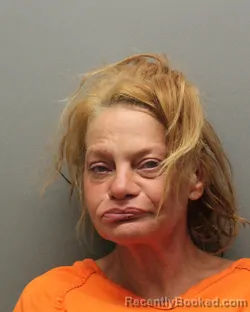 Mugshot of SHONDA LORICE BISHOP booked in Hockley County, Texas on August 3, 2026