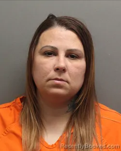 Mugshot of COURTNY DENAE MATHIS booked in Hockley County, Texas on April 8, 2026