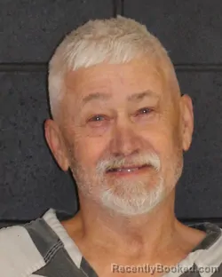 Mugshot of BILLY WAYNE JR. BURDEN