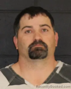 Mugshot of TROY DAVID GRAVES