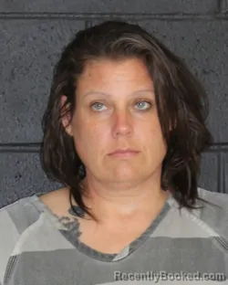 Mugshot of PEYTON SHEA OETTING booked in Hopkins County, Texas on April 28, 2026