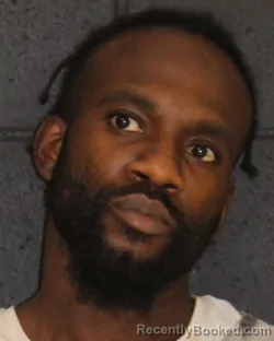 Mugshot of Tavaris Deandre Floyd booked in Hopkins County, Texas on October 12, 2026