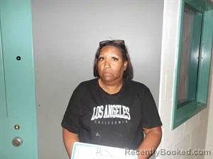 Mugshot of Dushundra Tanet Harbin booked in Houston County, Texas on September 28, 2026