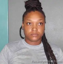 Mugshot of Laquianta Shareka Randolph booked in Houston County, Texas on September 29, 2026