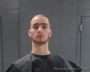 Mugshot of AVERY JAIDEN WOOD