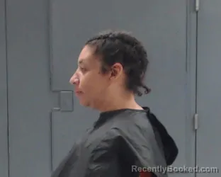 Mugshot of DEVON MARGARET LINSCOTT