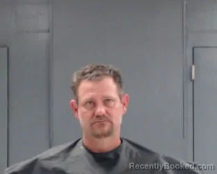 Mugshot of STEVEN JOSEPH HULEN CHAMBLISS booked in Hunt County, Texas on April 25, 2026