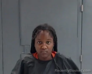 Mugshot of Breeona Dapree Davis booked in Hunt County, Texas on October 4, 2026