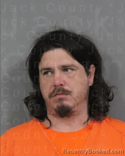 Mugshot of THOMAS LACY