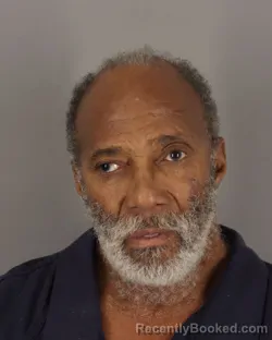 Mugshot of MICHAEL REED