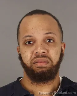 Mugshot of DESHONDRIC SELMAN