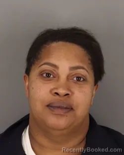 Mugshot of ROSALYN LACEY