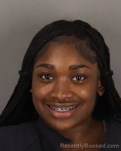 Mugshot of TERIYANA FRAZIER