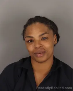 Mugshot of LYNSHUNA ALEXANDER booked in Jefferson County, Texas on May 18, 2026