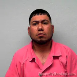 Mugshot of CRUZ CRUZ