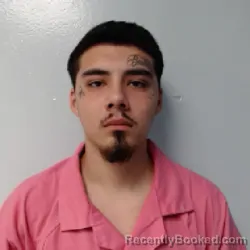 Mugshot of XAVIER GONZALEZ booked in Jim Wells County, Texas on April 29, 2026