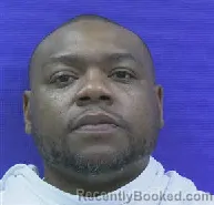 Mugshot of DOMINIC DESHAUD BETTS