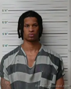 Mugshot of Seth Ronterio Little