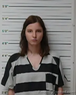 Mugshot of Isabella Clark
