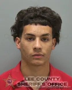Mugshot of EDGAR JR VAZQUEZ