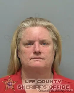 Mugshot of SUE EILEEN ENGEBRETSEN