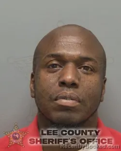 Mugshot of DONNELL GIRARD GREEN-DEVARD booked in Lee County, Florida on March 17, 2026