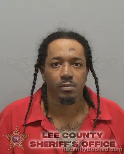 Mugshot of ERNIE DAVATO DAVIS booked in Lee County, Florida on March 30, 2026