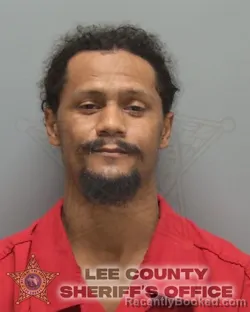 Mugshot of CEDRICK OMONTE JR FARMER booked in Lee County, Florida on April 4, 2026